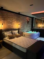 Posteľ alebo postele v izbe v ubytovaní Sweet love rustic/chic