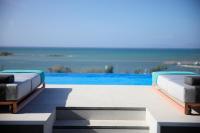 Peisaj natural din apropierea acestui hotel