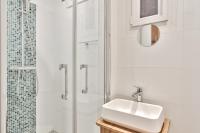 Łazienka w obiekcie Appartement Caulain - Welkeys