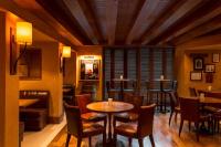 Posezení v ubytování Four Points by Sheraton Sheikh Zayed Road