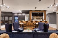 Courtyard by Marriott Richmond Scott's Additionにあるシーティングエリア