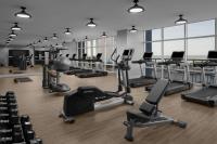 Das Fitnesscenter und&#47;oder die Fitnesseinrichtungen in der Unterkunft Courtyard by Marriott Myrtle Beach Oceanfront