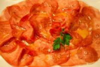 ホテルの敷地内または近くでの食事または食べ物
