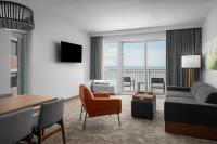 TV&#47;Unterhaltungsangebot in der Unterkunft SpringHill Suites by Marriott Myrtle Beach Oceanfront