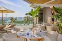 Posezení v ubytování W Dubai - Mina Seyahi