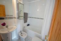 A bathroom at Apartamento la vista, Frigiliana 2 bedroom apartment with amazing views, pool and free private parking HansOnHoliday Rentals