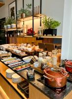 Jídlo v hotelu nebo okolí