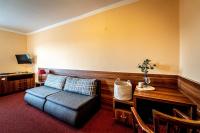 TV a/nebo společenská místnost v ubytování Hotel Sluníčko