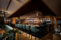 Lounge nebo bar v ubytování Humaniti Hotel Montreal, Autograph Collection