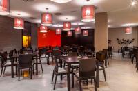 Restaurace v ubytování Hotel Macià Real De La Alhambra