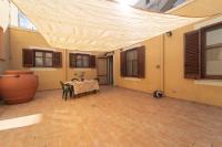 The floor plan of MIROS APARTMENT