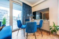 Część wypoczynkowa w obiekcie Glow Apartments, Letnica - Apartamenty Przystań Siódme Niebo