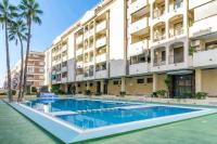 The swimming pool at or close to Apartamento Pink Arena