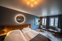 Postel nebo postele na pokoji v ubytování Hotel Aurlandsfjord