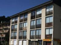Budynek, w którym mieści się apartament