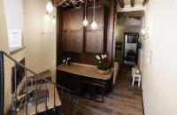 A kitchen or kitchenette at Angolo Dei Priori - city center-
