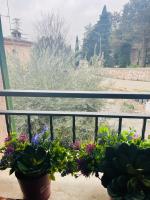 A balcony or terrace at LA CASA TRA GLI ULIVI