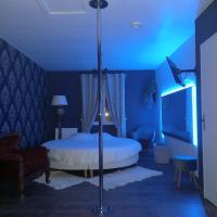 Posteľ alebo postele v izbe v ubytovaní chambre d'hôtes avec Jacuzzi