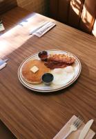 Jídlo v hotelu nebo okolí