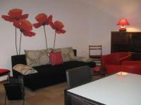 Posedenie v ubytovaní Appartement F2 climatisé, balcon, proche Thermes d'Amélie-les-Bains - FR-1-703-21