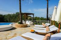 Bazén v ubytování Villa Cas Puig - Beach of Portinatx nebo v jeho okolí