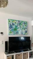 Telewizja i/lub zestaw kina domowego w obiekcie Villa Sirène-Urlaub in der Provence-Côte d'Azur