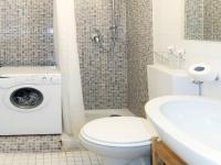 A bathroom at Holiday Home Danese by Interhome