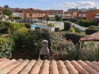 Bazén v ubytovaní ANDALOUSES Jolie villa T5 en duplex piscine proche plage Rochelongue Cap d'Agde alebo v jeho blízkosti