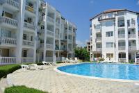 Bazén v ubytování Bravo 5 Holiday Home nebo v jeho okolí