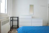 A bed or beds in a room at M224 - Marcelli, trilocale con giardino a 150mt dal mare