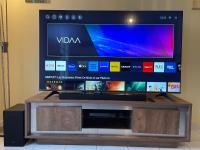 Telewizja i/lub zestaw kina domowego w obiekcie Spacieuse maison typique pour 10 personnes Vue mer plage à 10 minutes à pied- idéale pour des vacances ou un weekend en famille ou entre amis