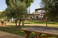 Vonkajšia záhrada v ubytovaní Apartamentos Bellavista Bolonia