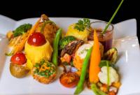 Φαγητό σε αυτό το ξενοδοχείο ή κάπου εκεί κοντά