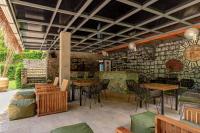 Posezení v ubytování Alamanda Lovina Resort