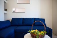 A seating area at Saint Francis Apartment