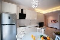A kitchen or kitchenette at Saint Francis Apartment