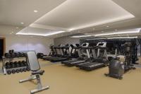 Fitness centrum a/nebo fitness zařízení v ubytování Lazzoni Hotel