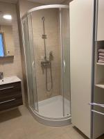 Belu Apartmanにあるバスルーム