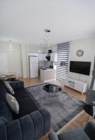 Kuchyň nebo kuchyňský kout v ubytování King Suite TH28