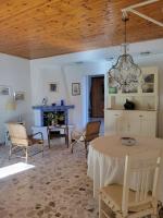 A seating area at Appartamento Salvia