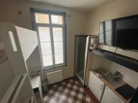 Kuchnia lub aneks kuchenny w obiekcie Mini studio centre de Rouen - 188