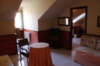 B&B HOTEL Gijón Centro Begoñaにあるシーティングエリア
