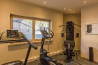 Posilňovňa alebo fitness centrum v ubytovaní Princess Bergfrieden