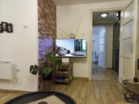 Televízia a/alebo spoločenská miestnosť v ubytovaní Skyloft Zagreb