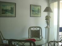 Część wypoczynkowa w obiekcie Beau T2 climatisé avec garage, 4 couchages, Balaruc-les-Bains - FR-1-680-13