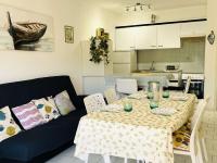 Plán poschodí v ubytovaní Appartement L'Île-Rousse, 2 pièces, 4 personnes - FR-1-63-323