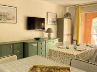 Plán poschodí v ubytovaní Appartement L'Île-Rousse, 2 pièces, 4 personnes - FR-1-63-323