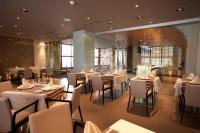 Restaurace v ubytování Apartamentos La Trufa Negra