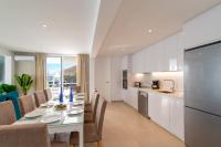 A kitchen or kitchenette at Villa Sapphire by Villa Plus