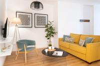 Posedenie v ubytovaní Lola 14 Suite Apartment